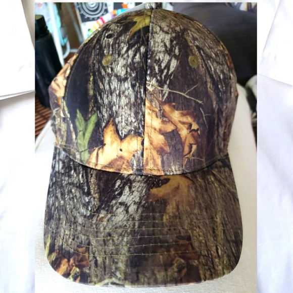 Camouflage Hunting Cap/ Hat - Picture 2 of 3